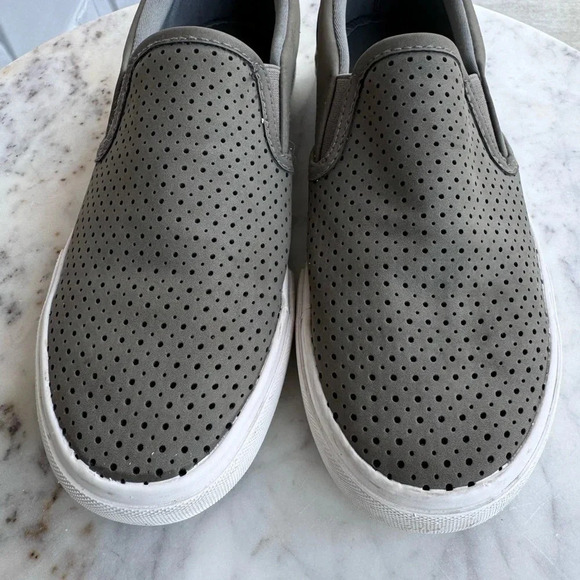 Women’s Jenn Ardor Perforated Slip-On Shoes - gray, size 8 - Picture 5 of 6